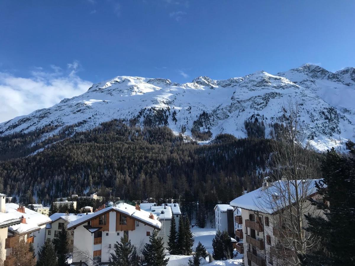 Bilocale Nuovo St. Moritz Chesa Arlas Exterior foto