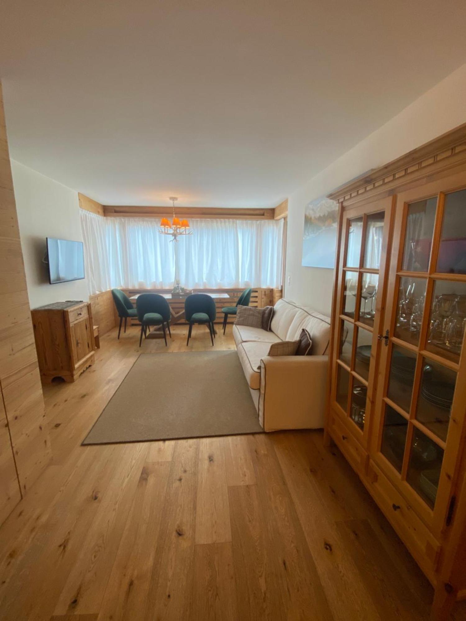 Bilocale Nuovo St. Moritz Chesa Arlas Exterior foto