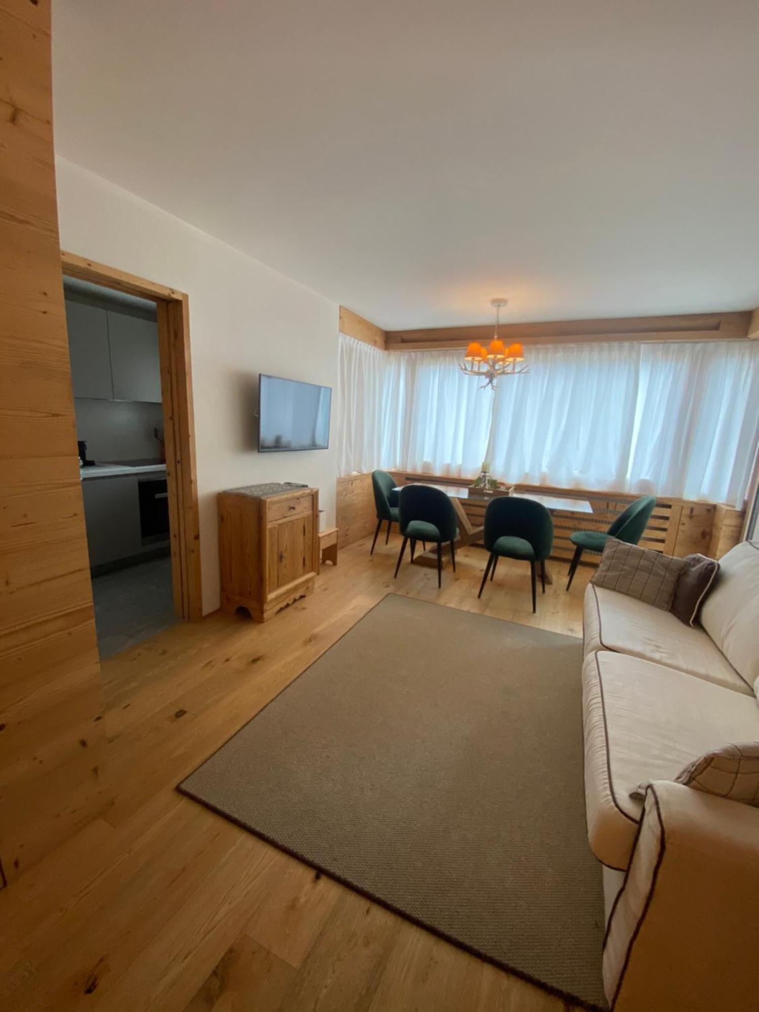 Bilocale Nuovo St. Moritz Chesa Arlas Exterior foto